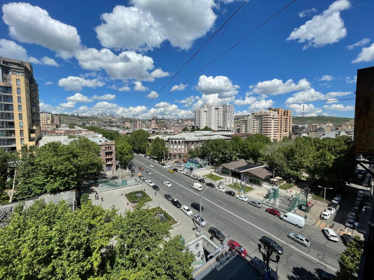 Panorama Apartments Yerevan Bagian luar foto