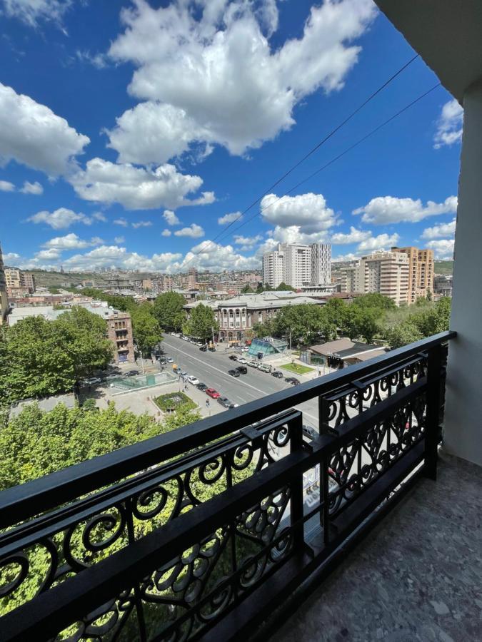 Panorama Apartments Yerevan Bagian luar foto