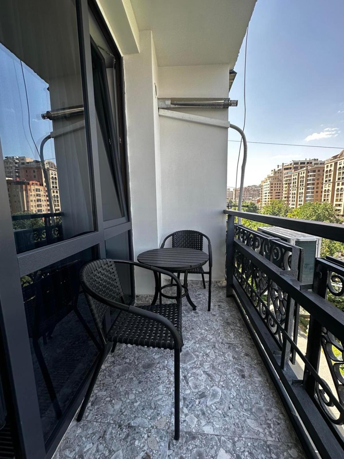Panorama Apartments Yerevan Bagian luar foto